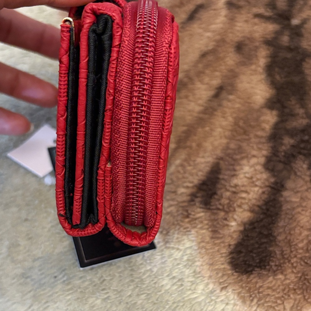 Jane & Berry Red Textured Women's Wallet - Picture 6 of 15
